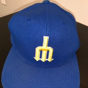 Seattle Mariners Blue and Yellow Old School Logo